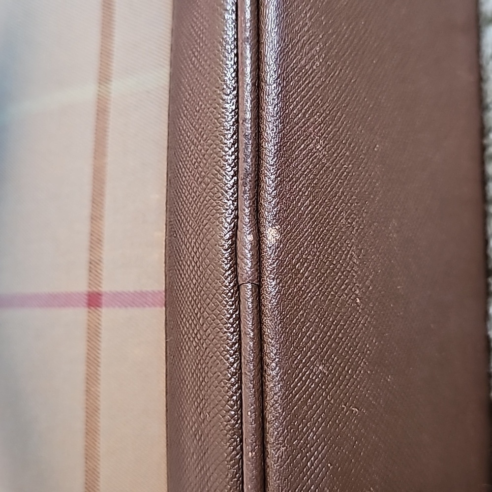 Burberrys Check Shoulder Bag - Picture 6 of 17